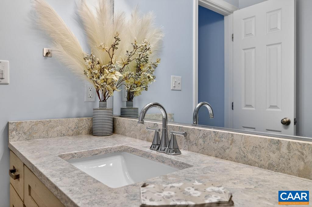 3232 NORTH RIDGE CONDOS, ROSELAND, Virginia 22967, 2 Bedrooms Bedrooms, ,2 BathroomsBathrooms,Residential,3232 NORTH RIDGE CONDOS,676995 MLS # 676995