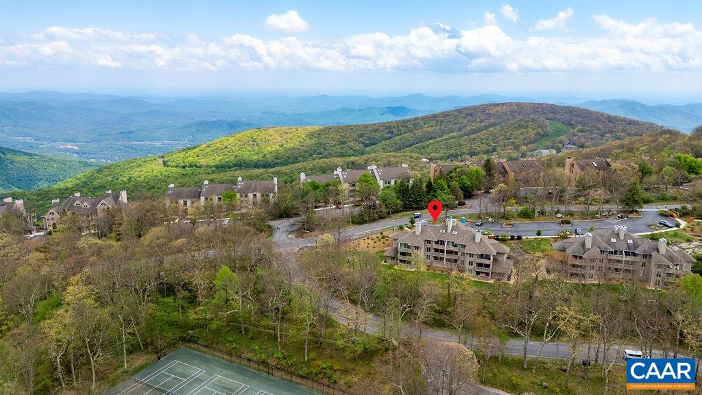 3232 NORTH RIDGE CONDOS, ROSELAND, Virginia 22967, 2 Bedrooms Bedrooms, ,2 BathroomsBathrooms,Residential,3232 NORTH RIDGE CONDOS,676995 MLS # 676995