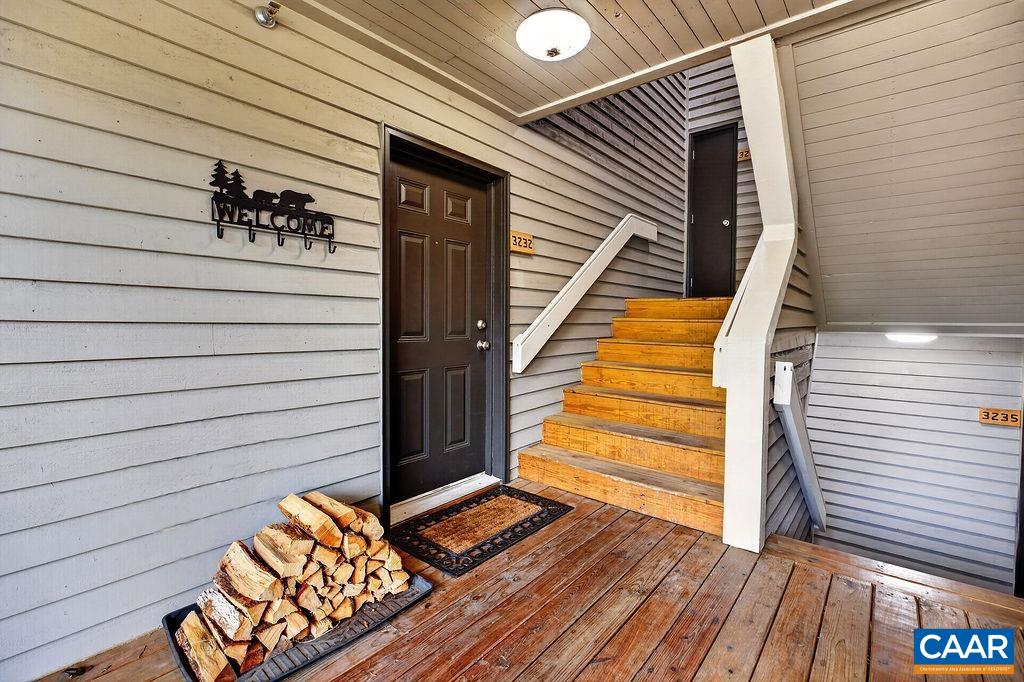 3232 NORTH RIDGE CONDOS, ROSELAND, Virginia 22967, 2 Bedrooms Bedrooms, ,2 BathroomsBathrooms,Residential,3232 NORTH RIDGE CONDOS,676995 MLS # 676995
