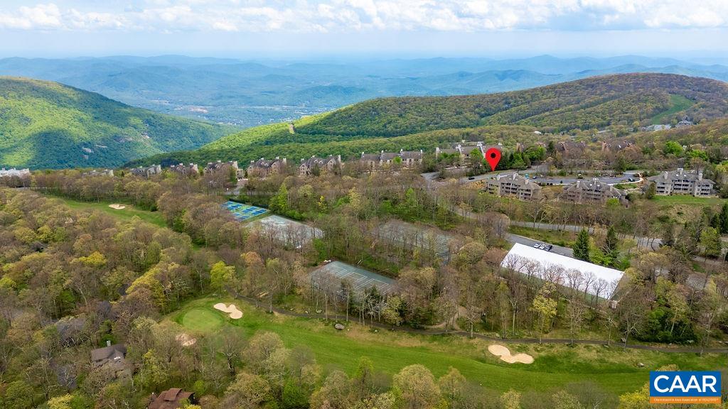 3232 NORTH RIDGE CONDOS, ROSELAND, Virginia 22967, 2 Bedrooms Bedrooms, ,2 BathroomsBathrooms,Residential,3232 NORTH RIDGE CONDOS,676995 MLS # 676995