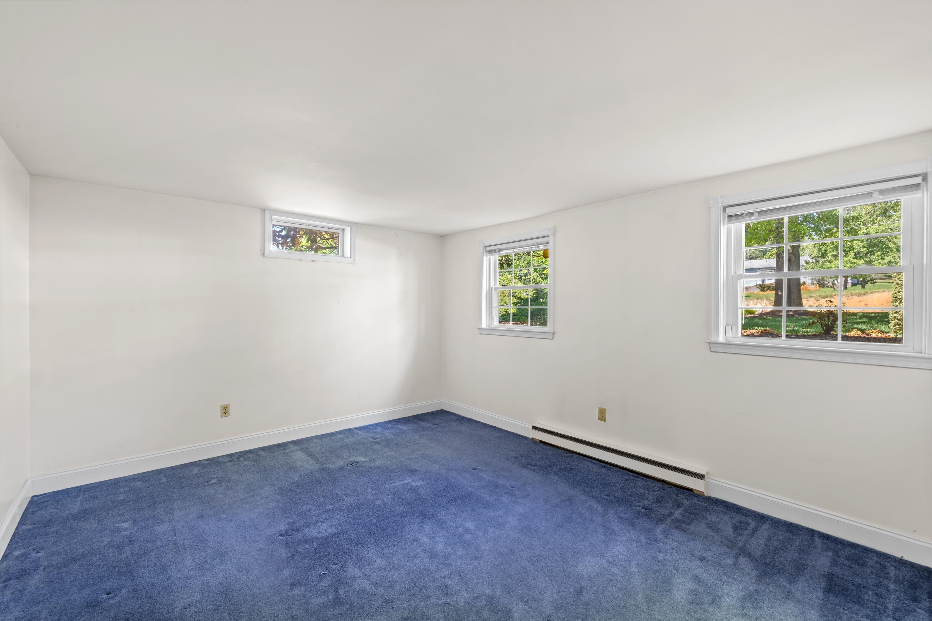 1569 MASSANETTA SPRINGS RD, ROCKINGHAM, Virginia 22801, 4 Bedrooms Bedrooms, ,3 BathroomsBathrooms,Residential,1569 MASSANETTA SPRINGS RD,677009 MLS # 677009
