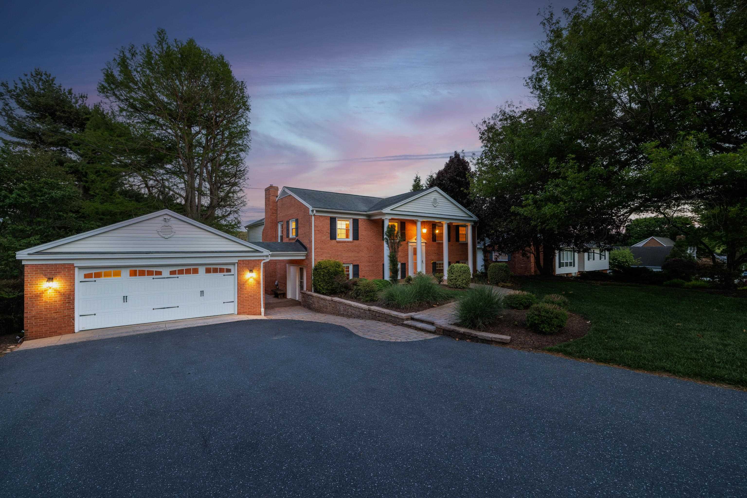 1569 MASSANETTA SPRINGS RD, ROCKINGHAM, Virginia 22801, 4 Bedrooms Bedrooms, ,3 BathroomsBathrooms,Residential,1569 MASSANETTA SPRINGS RD,677009 MLS # 677009