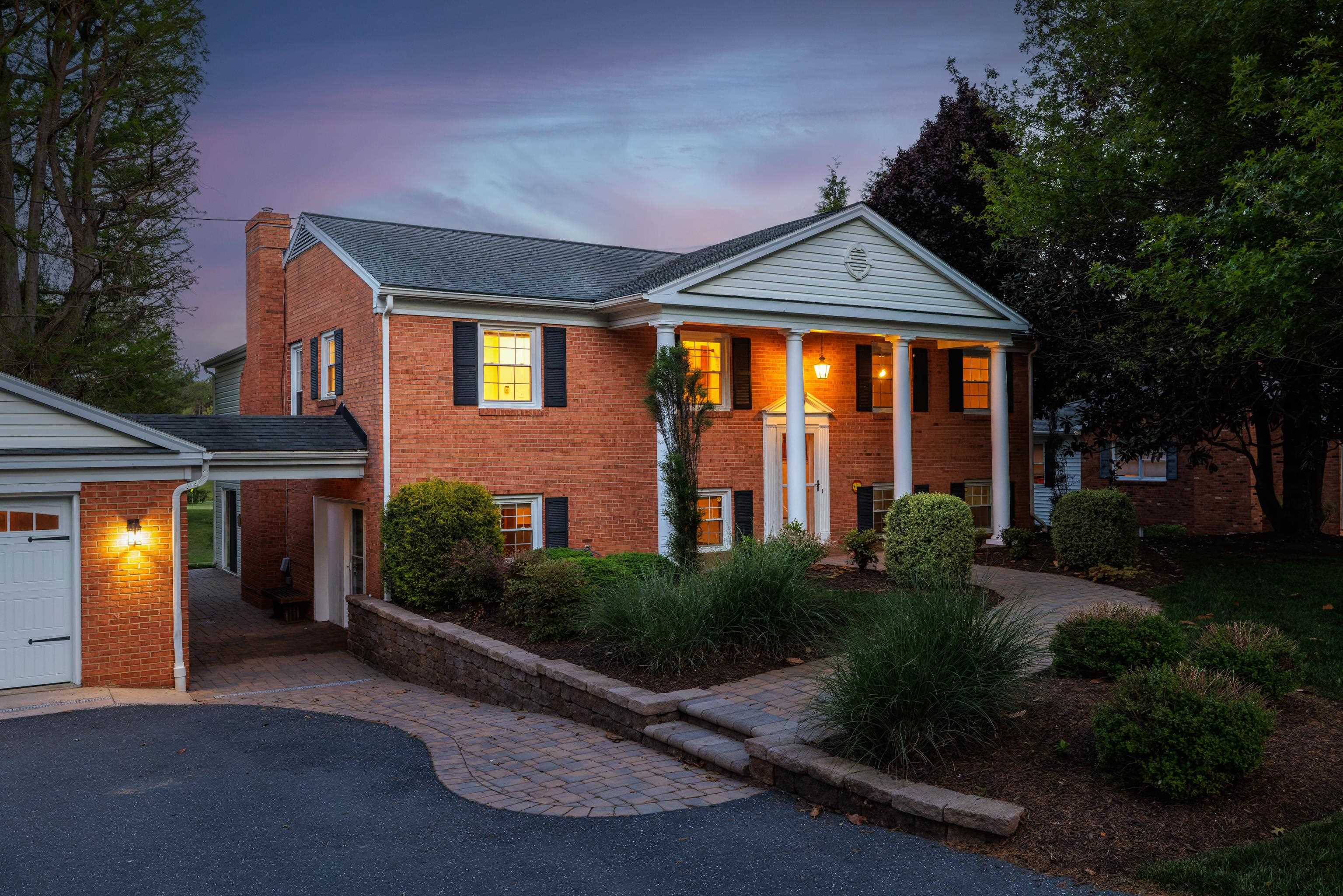 1569 MASSANETTA SPRINGS RD, ROCKINGHAM, Virginia 22801, 4 Bedrooms Bedrooms, ,3 BathroomsBathrooms,Residential,1569 MASSANETTA SPRINGS RD,677009 MLS # 677009