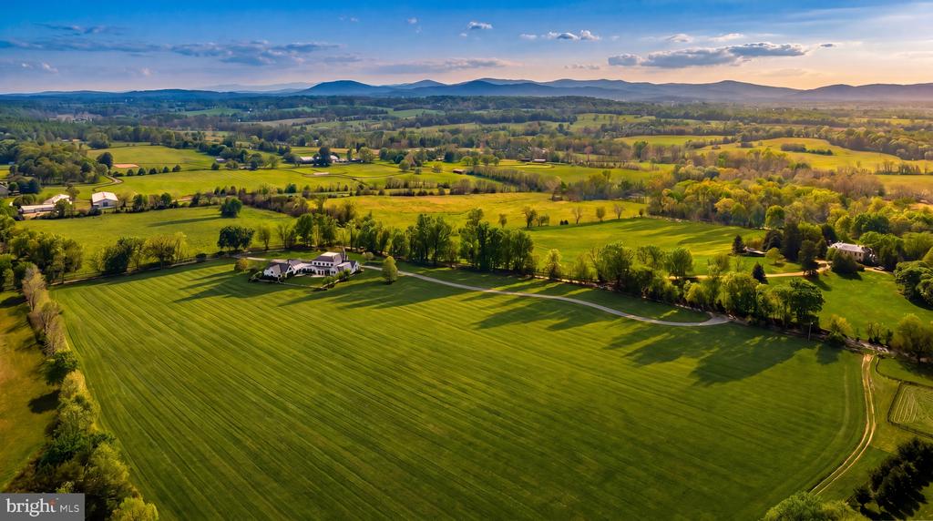 7316 OLD CARTERS MILL RD, THE PLAINS, Virginia 20198, 8 Bedrooms Bedrooms, ,9 BathroomsBathrooms,Residential,7316 OLD CARTERS MILL RD,VAFQ2021814 MLS # VAFQ2021814
