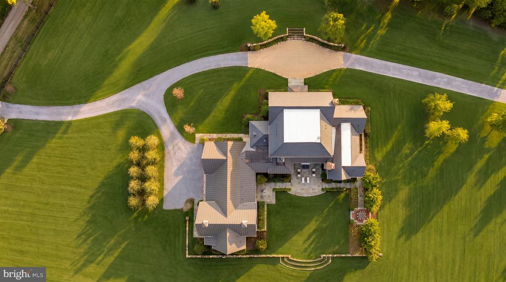7316 OLD CARTERS MILL RD, THE PLAINS, Virginia 20198, 8 Bedrooms Bedrooms, ,9 BathroomsBathrooms,Residential,7316 OLD CARTERS MILL RD,VAFQ2021814 MLS # VAFQ2021814