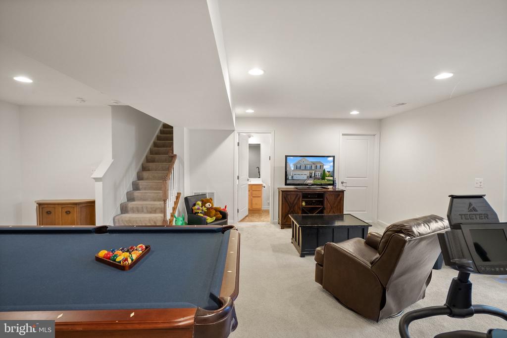 5828 STILL WATER WAY, WARRENTON, Virginia 20187, 4 Bedrooms Bedrooms, ,3 BathroomsBathrooms,Residential,5828 STILL WATER WAY,VAFQ2021880 MLS # VAFQ2021880 5828 STILL WATER WAY, WARRENTON, Virginia 20187, 4 Bedrooms Bedrooms, ,3 BathroomsBathrooms,Residential,5828 STILL WATER WAY,VAFQ2021880 MLS # VAFQ2021880