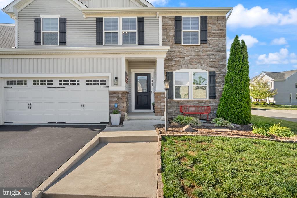 5828 STILL WATER WAY, WARRENTON, Virginia 20187, 4 Bedrooms Bedrooms, ,3 BathroomsBathrooms,Residential,5828 STILL WATER WAY,VAFQ2021880 MLS # VAFQ2021880 5828 STILL WATER WAY, WARRENTON, Virginia 20187, 4 Bedrooms Bedrooms, ,3 BathroomsBathrooms,Residential,5828 STILL WATER WAY,VAFQ2021880 MLS # VAFQ2021880
