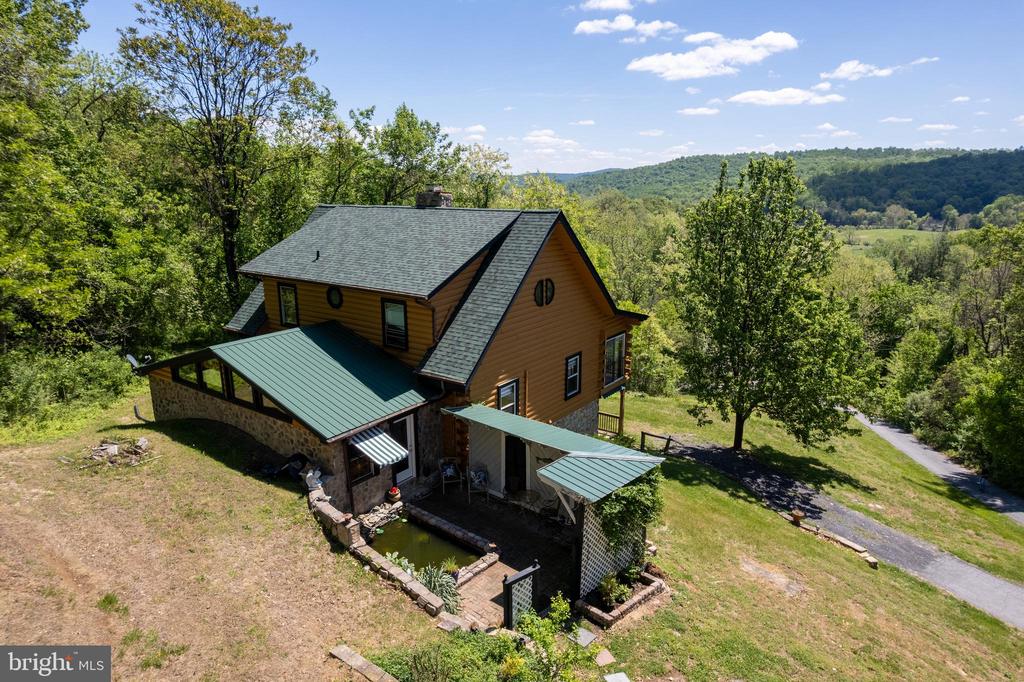 13016 BELLE MEADE LN, MARKHAM, Virginia 22643, 5 Bedrooms Bedrooms, ,3 BathroomsBathrooms,Residential,13016 BELLE MEADE LN,VAFQ2021808 MLS # VAFQ2021808