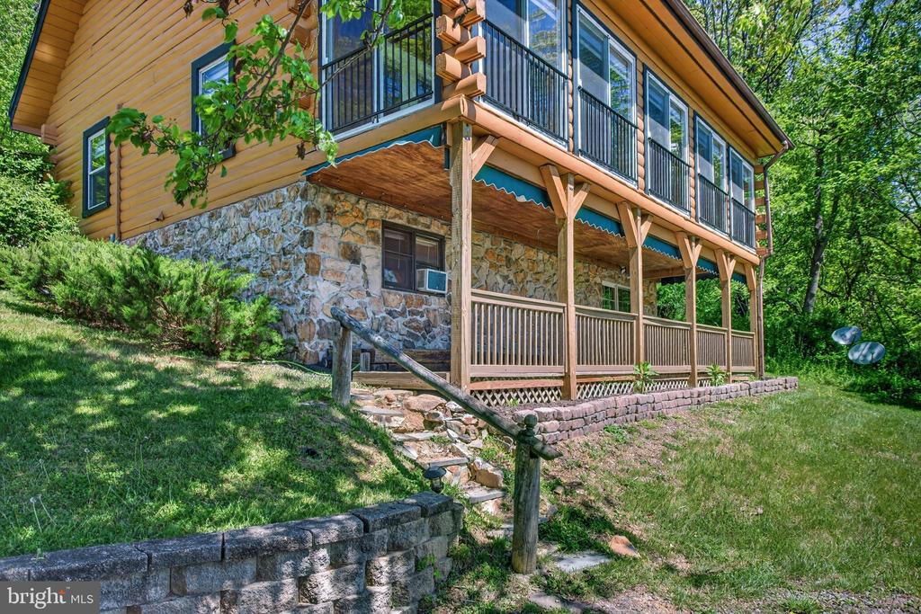 13016 BELLE MEADE LN, MARKHAM, Virginia 22643, 5 Bedrooms Bedrooms, ,3 BathroomsBathrooms,Residential,13016 BELLE MEADE LN,VAFQ2021808 MLS # VAFQ2021808