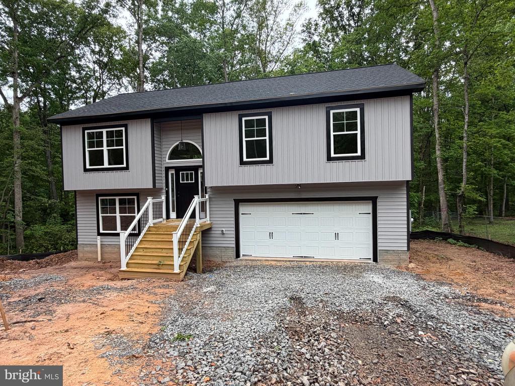 12908 GARRISON LN, SPOTSYLVANIA, Virginia 22551, 5 Bedrooms Bedrooms, ,3 BathroomsBathrooms,Residential,12908 GARRISON LN,VASP2040690 MLS # VASP2040690