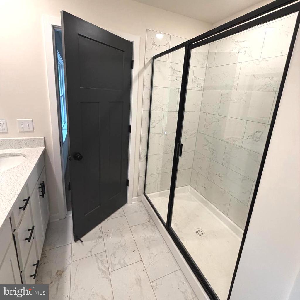 12908 GARRISON LN, SPOTSYLVANIA, Virginia 22551, 5 Bedrooms Bedrooms, ,3 BathroomsBathrooms,Residential,12908 GARRISON LN,VASP2040690 MLS # VASP2040690