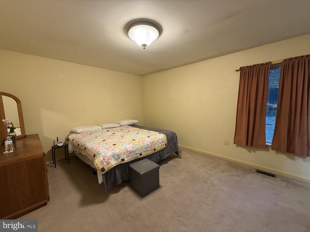 10374 TOWER RD, UNIONVILLE, Virginia 22567, 3 Bedrooms Bedrooms, ,2 BathroomsBathrooms,Residential,10374 TOWER RD,VAOR2014140 MLS # VAOR2014140