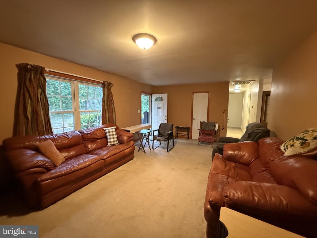 10374 TOWER RD, UNIONVILLE, Virginia 22567, 3 Bedrooms Bedrooms, ,2 BathroomsBathrooms,Residential,10374 TOWER RD,VAOR2014140 MLS # VAOR2014140