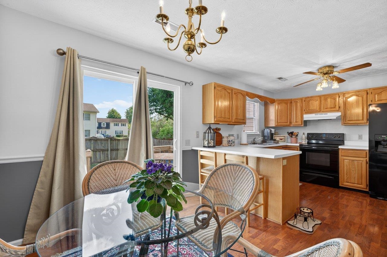 415 GLENFIELD CT, HARRISONBURG, Virginia 22802, 3 Bedrooms Bedrooms, ,1 BathroomBathrooms,Residential,415 GLENFIELD CT,676950 MLS # 676950
