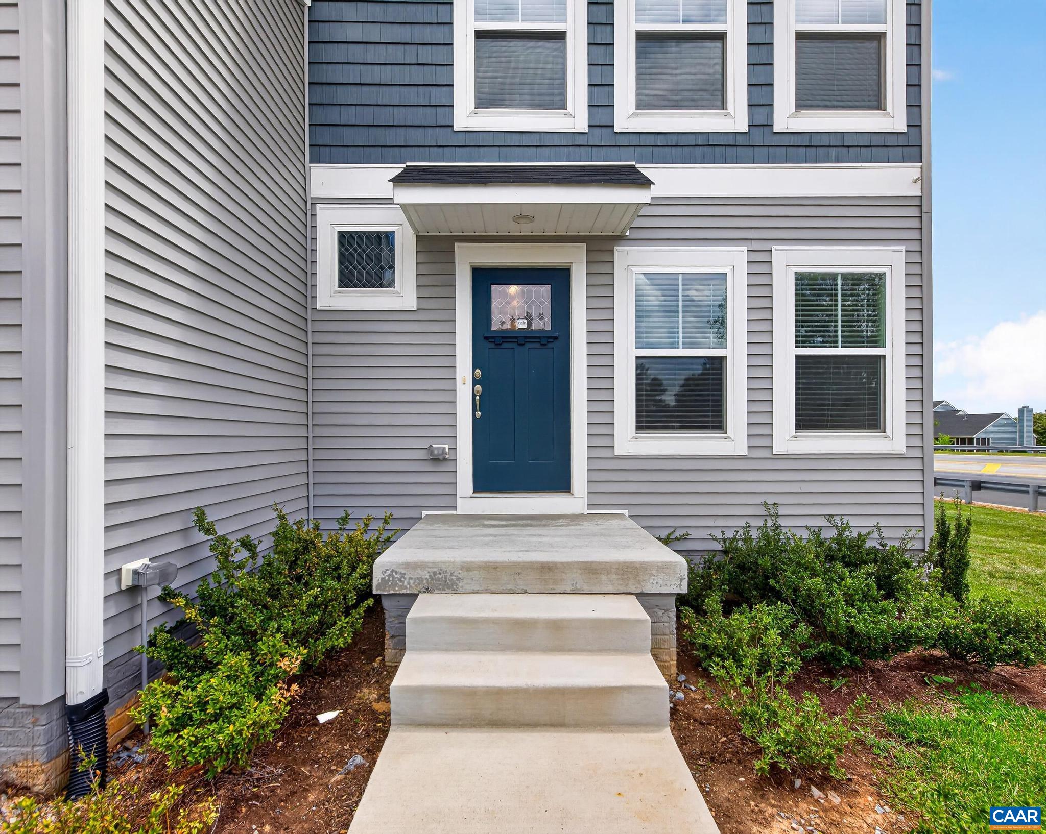 100 VINE ST, WAYNESBORO, Virginia 22980, 4 Bedrooms Bedrooms, ,2 BathroomsBathrooms,Residential,100 VINE ST,677016 MLS # 677016