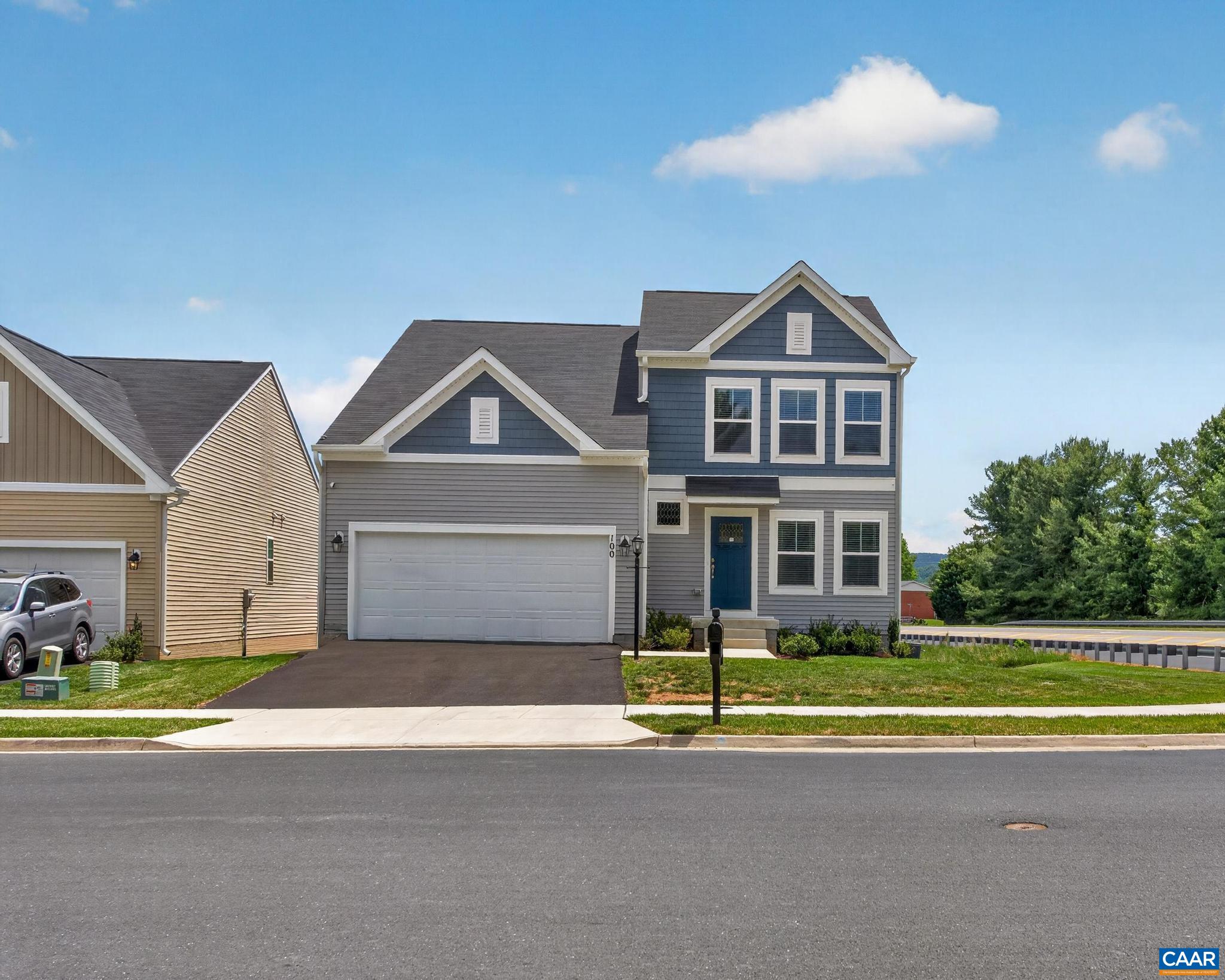 100 VINE ST, WAYNESBORO, Virginia 22980, 4 Bedrooms Bedrooms, ,2 BathroomsBathrooms,Residential,100 VINE ST,677016 MLS # 677016
