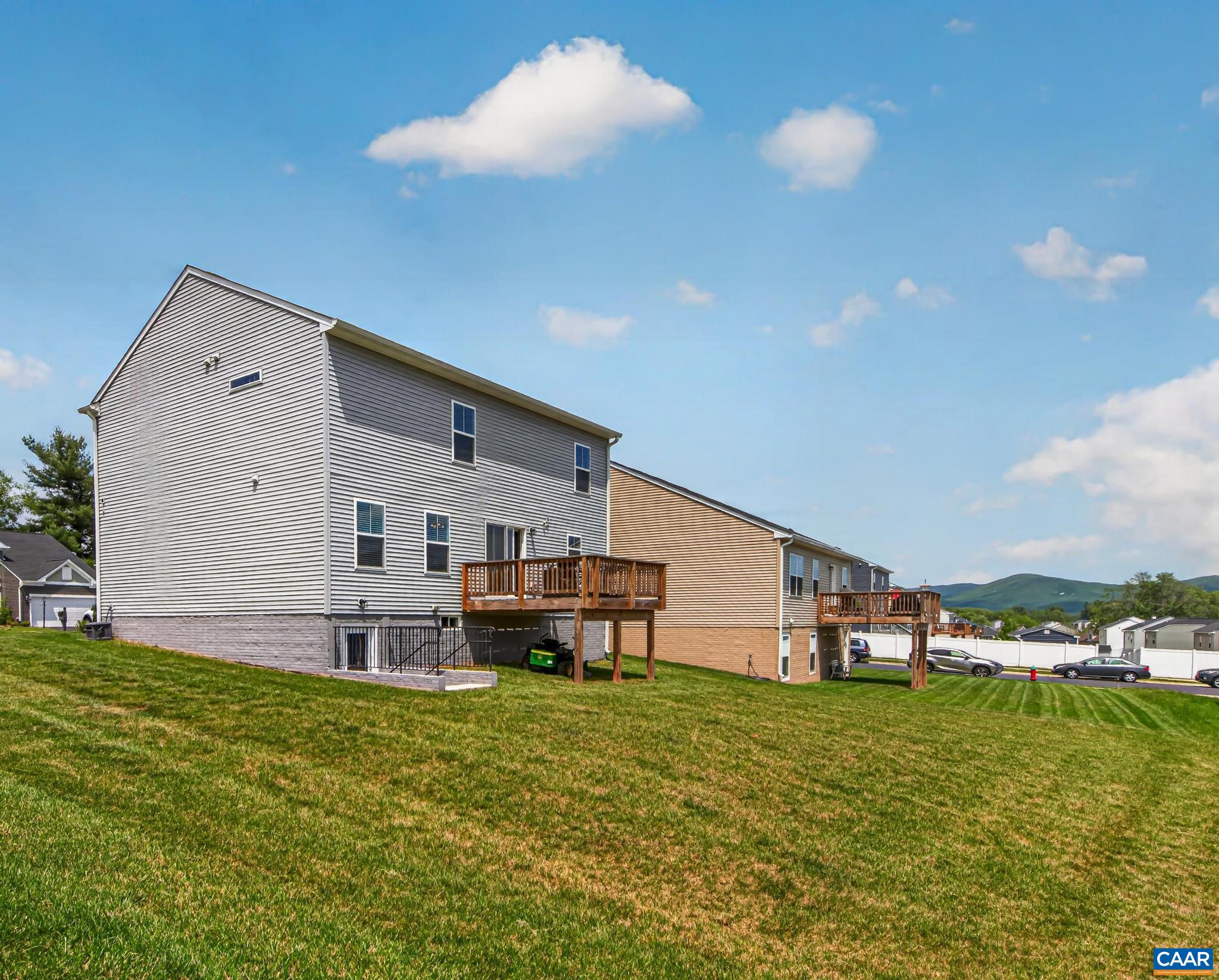 100 VINE ST, WAYNESBORO, Virginia 22980, 4 Bedrooms Bedrooms, ,2 BathroomsBathrooms,Residential,100 VINE ST,677016 MLS # 677016