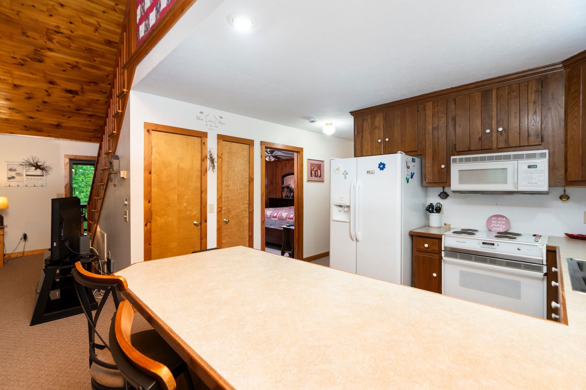 94 BEAR PATH LN, LYNDHURST, Virginia 22952, 2 Bedrooms Bedrooms, ,1 BathroomBathrooms,Residential,94 BEAR PATH LN,677018 MLS # 677018