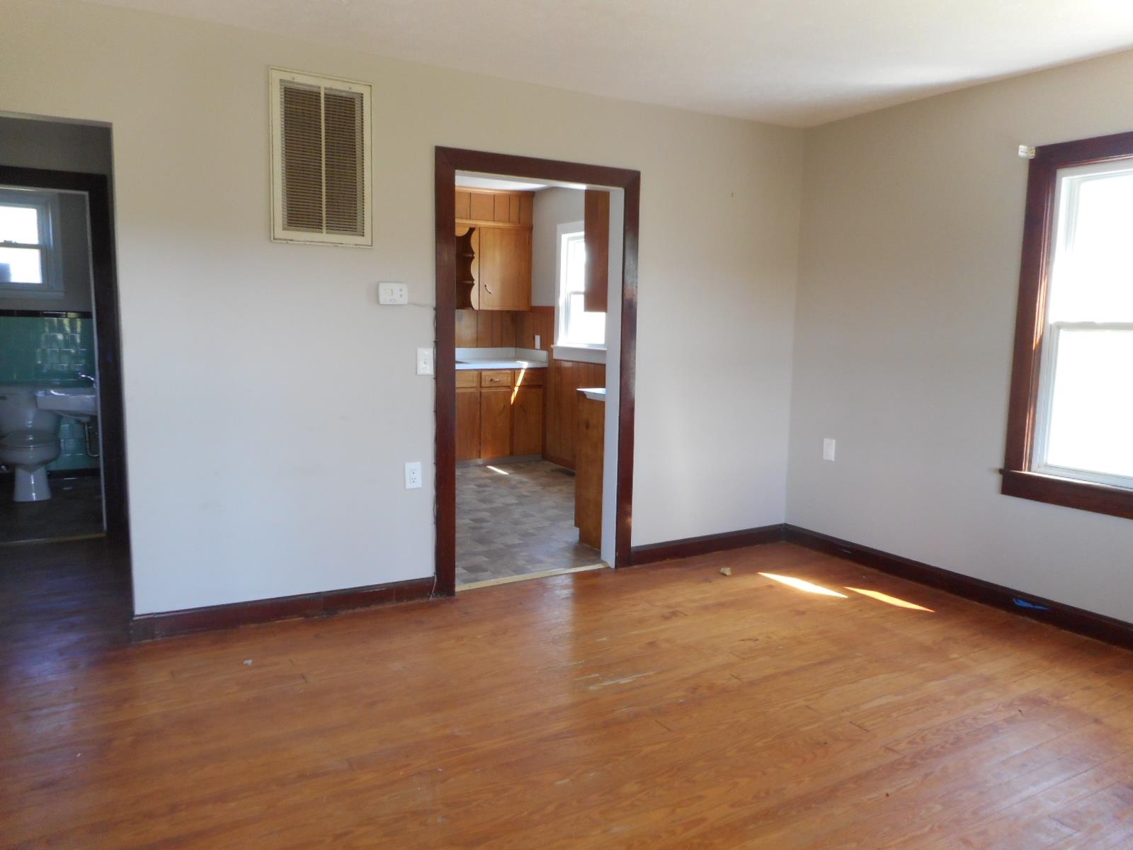 18874 HUCKLEBERRY RD, ELKTON, Virginia 22827, 2 Bedrooms Bedrooms, ,1 BathroomBathrooms,Residential,18874 HUCKLEBERRY RD,677020 MLS # 677020