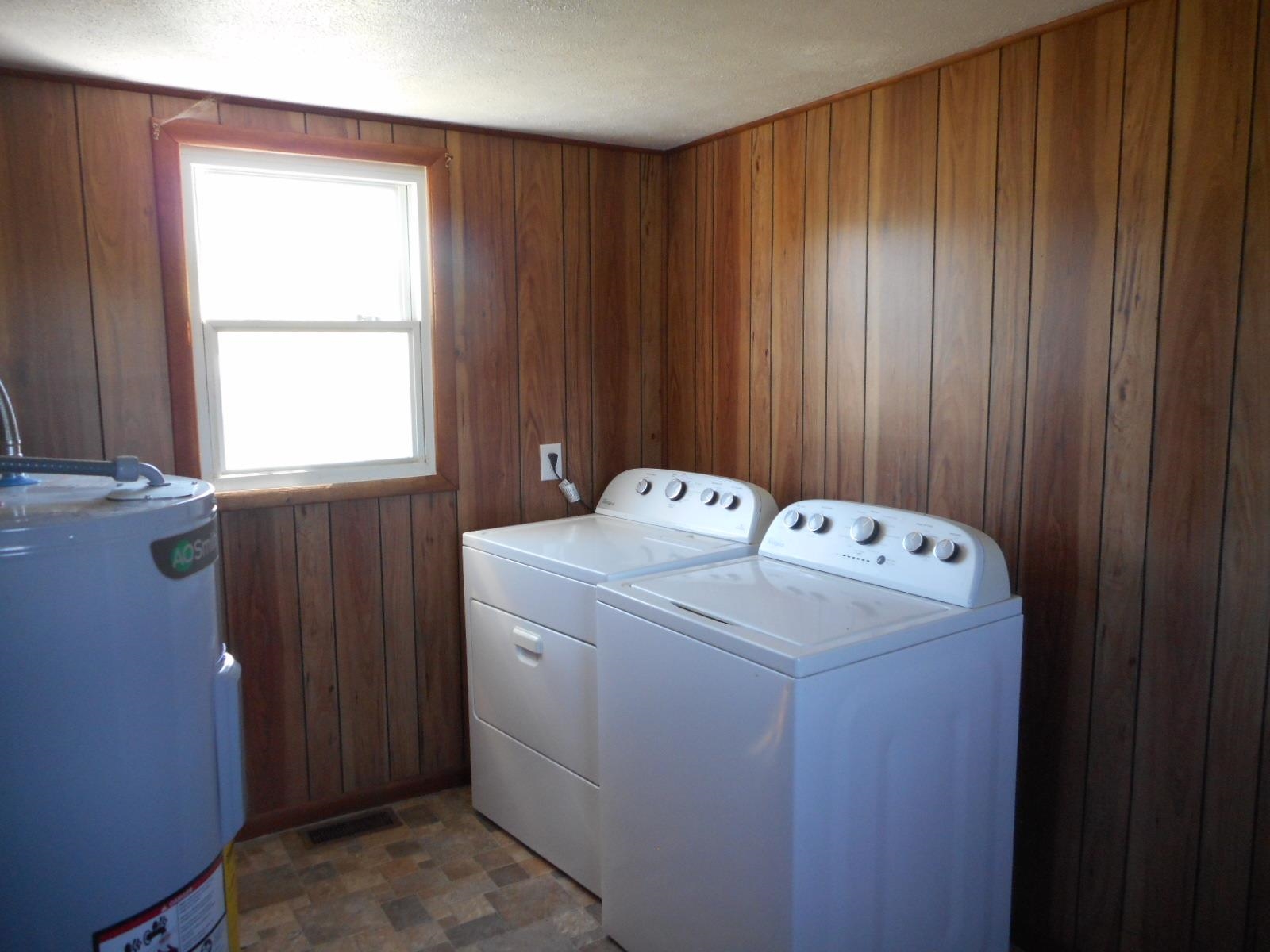 18874 HUCKLEBERRY RD, ELKTON, Virginia 22827, 2 Bedrooms Bedrooms, ,1 BathroomBathrooms,Residential,18874 HUCKLEBERRY RD,677020 MLS # 677020