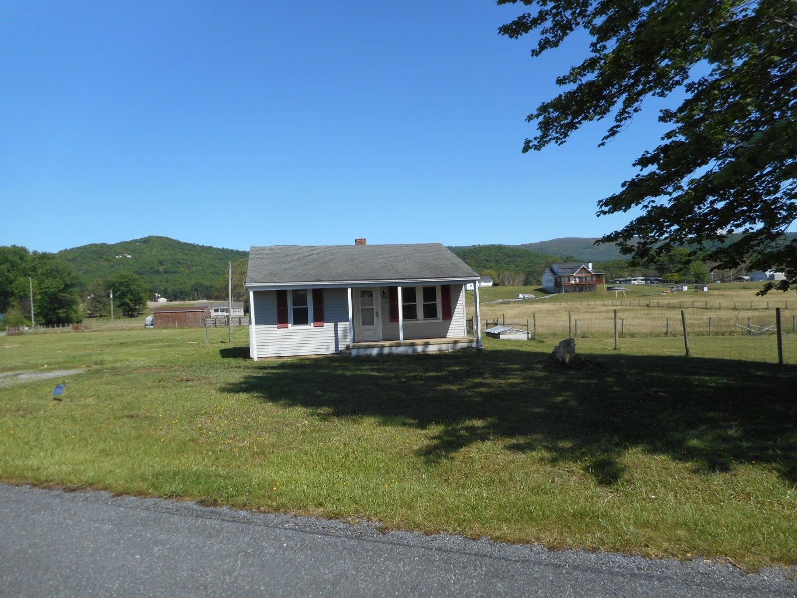 18874 HUCKLEBERRY RD, ELKTON, Virginia 22827, 2 Bedrooms Bedrooms, ,1 BathroomBathrooms,Residential,18874 HUCKLEBERRY RD,677020 MLS # 677020