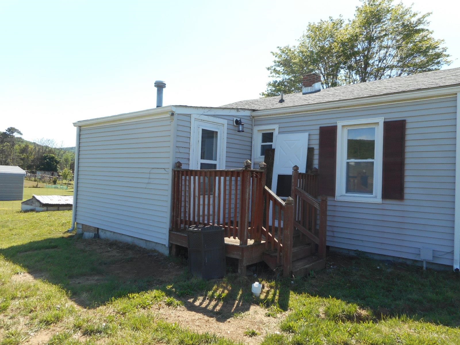 18874 HUCKLEBERRY RD, ELKTON, Virginia 22827, 2 Bedrooms Bedrooms, ,1 BathroomBathrooms,Residential,18874 HUCKLEBERRY RD,677020 MLS # 677020