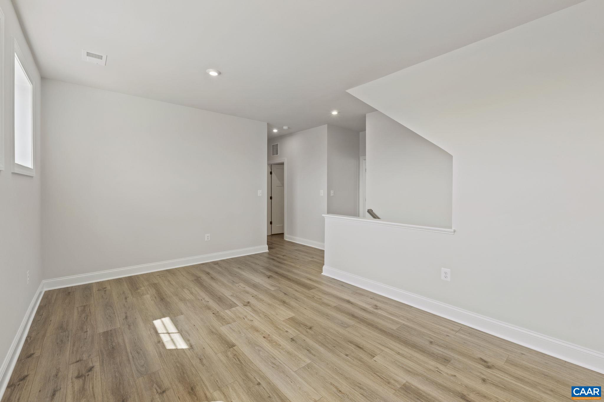 305 SUNBIRD LN, WAYNESBORO, Virginia 22980, 5 Bedrooms Bedrooms, ,3 BathroomsBathrooms,Residential,The Aspen - Slab Foundation - Elevation G,305 SUNBIRD LN,677030 MLS # 677030