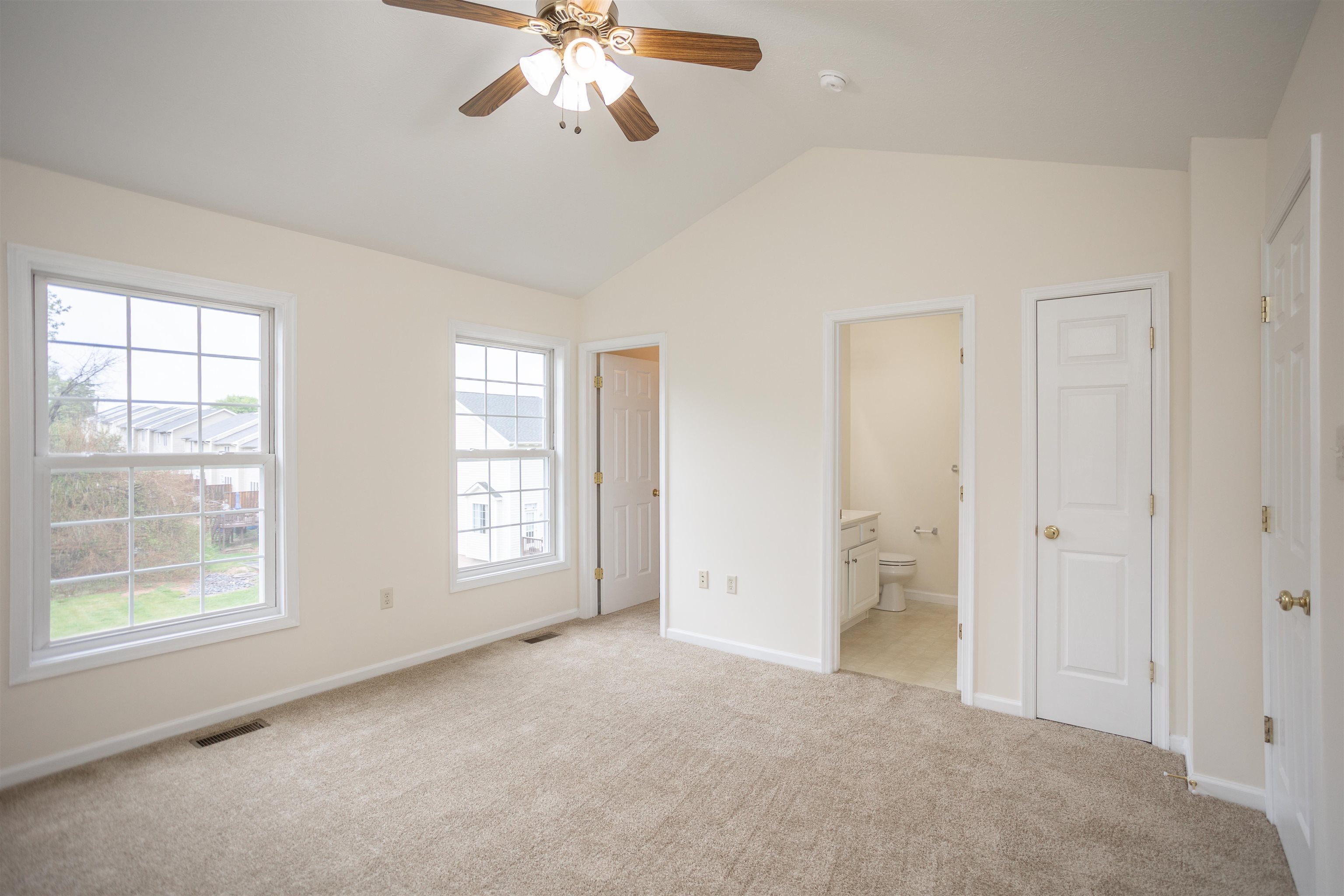 2865 TAYLOR SPRING LN, ROCKINGHAM, Virginia 22801, 3 Bedrooms Bedrooms, ,2 BathroomsBathrooms,Residential,2865 TAYLOR SPRING LN,677032 MLS # 677032
