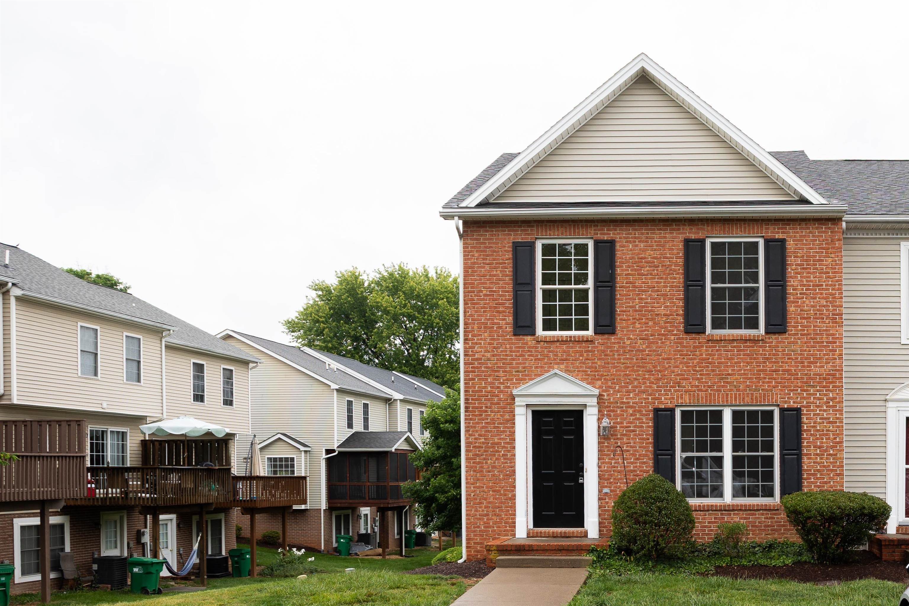 2865 TAYLOR SPRING LN, ROCKINGHAM, Virginia 22801, 3 Bedrooms Bedrooms, ,2 BathroomsBathrooms,Residential,2865 TAYLOR SPRING LN,677032 MLS # 677032