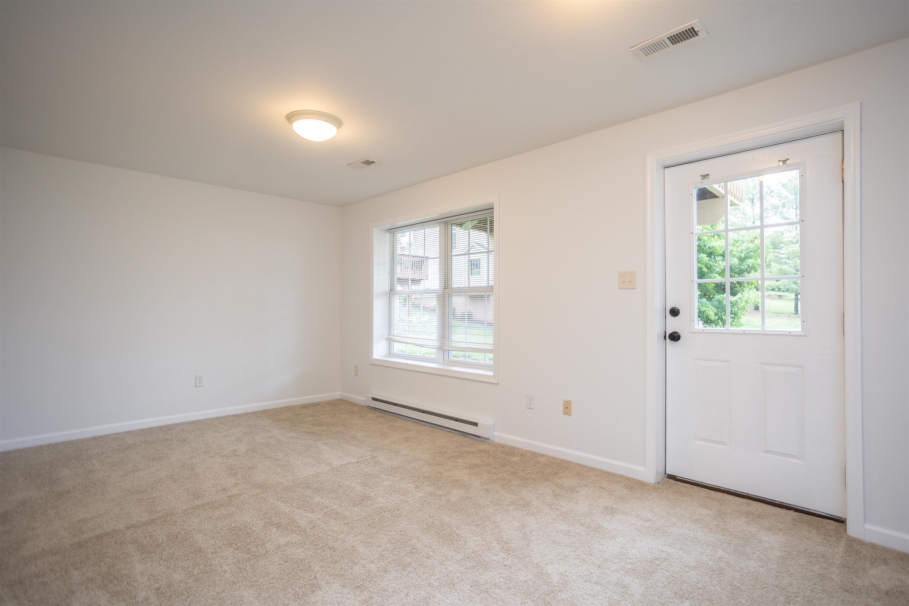 2865 TAYLOR SPRING LN, ROCKINGHAM, Virginia 22801, 3 Bedrooms Bedrooms, ,2 BathroomsBathrooms,Residential,2865 TAYLOR SPRING LN,677032 MLS # 677032