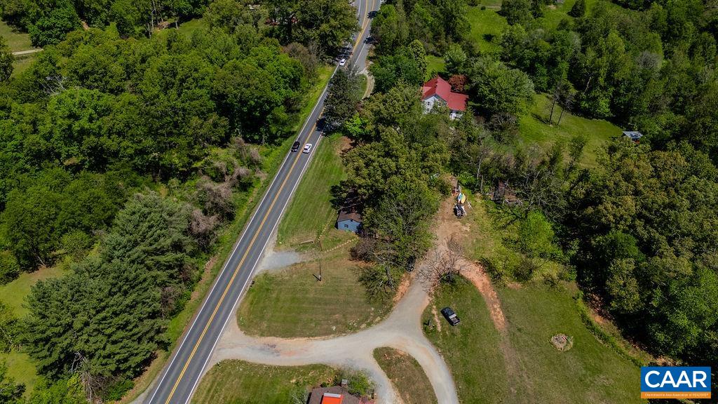 6182 ROCKFISH VALLEY HWY, AFTON, Virginia 22920, 2 Bedrooms Bedrooms, ,2 BathroomsBathrooms,Residential,6182 ROCKFISH VALLEY HWY,677036 MLS # 677036 6182 ROCKFISH VALLEY HWY, AFTON, Virginia 22920, 2 Bedrooms Bedrooms, ,2 BathroomsBathrooms,Residential,6182 ROCKFISH VALLEY HWY,677036 MLS # 677036
