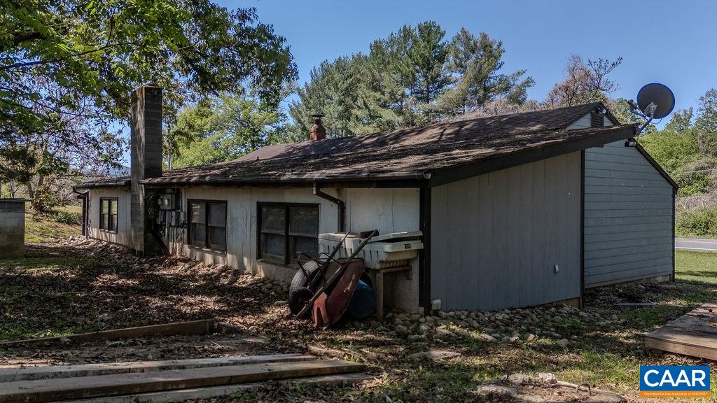 6182 ROCKFISH VALLEY HWY, AFTON, Virginia 22920, 2 Bedrooms Bedrooms, ,2 BathroomsBathrooms,Residential,6182 ROCKFISH VALLEY HWY,677036 MLS # 677036 6182 ROCKFISH VALLEY HWY, AFTON, Virginia 22920, 2 Bedrooms Bedrooms, ,2 BathroomsBathrooms,Residential,6182 ROCKFISH VALLEY HWY,677036 MLS # 677036