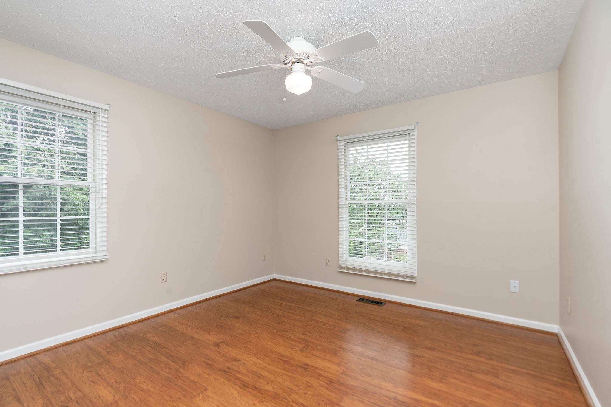 334 SHARON LN, STAUNTON, Virginia 24401, 3 Bedrooms Bedrooms, ,2 BathroomsBathrooms,Residential,334 SHARON LN,677039 MLS # 677039