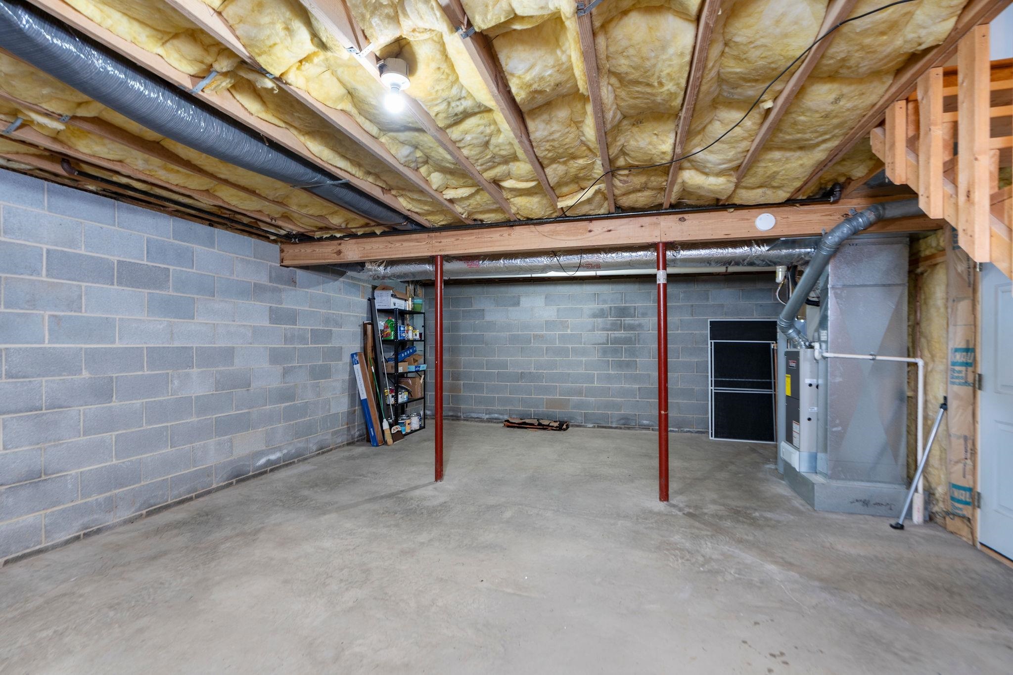 334 SHARON LN, STAUNTON, Virginia 24401, 3 Bedrooms Bedrooms, ,2 BathroomsBathrooms,Residential,334 SHARON LN,677039 MLS # 677039