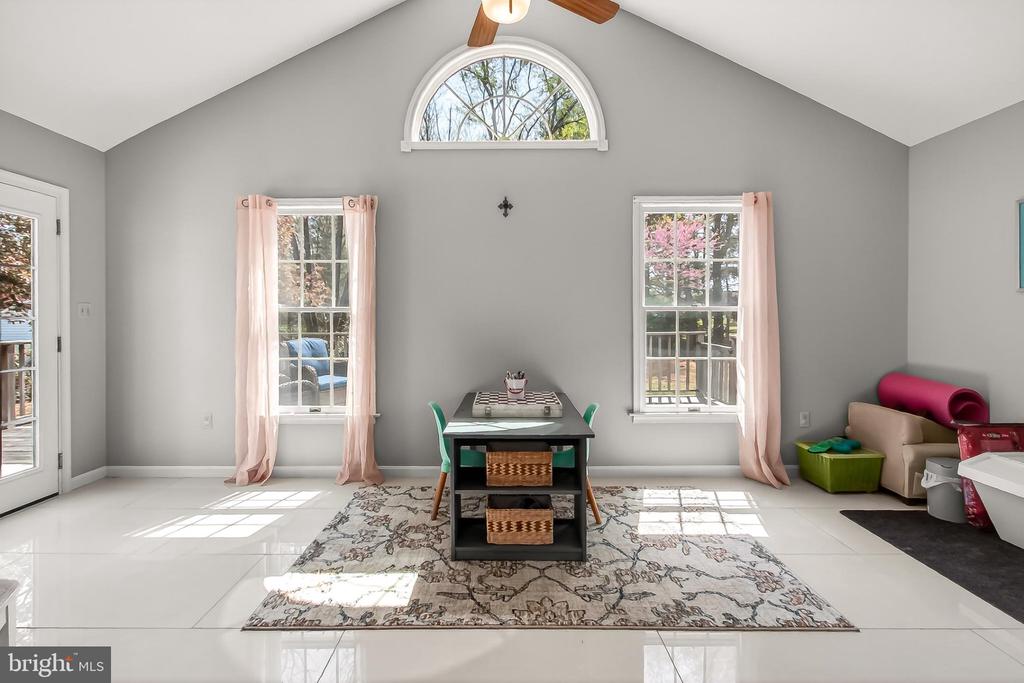 4809 OLD CHAPEL RD, CATLETT, Virginia 20119, 4 Bedrooms Bedrooms, ,2 BathroomsBathrooms,Residential,4809 OLD CHAPEL RD,VAFQ2021668 MLS # VAFQ2021668