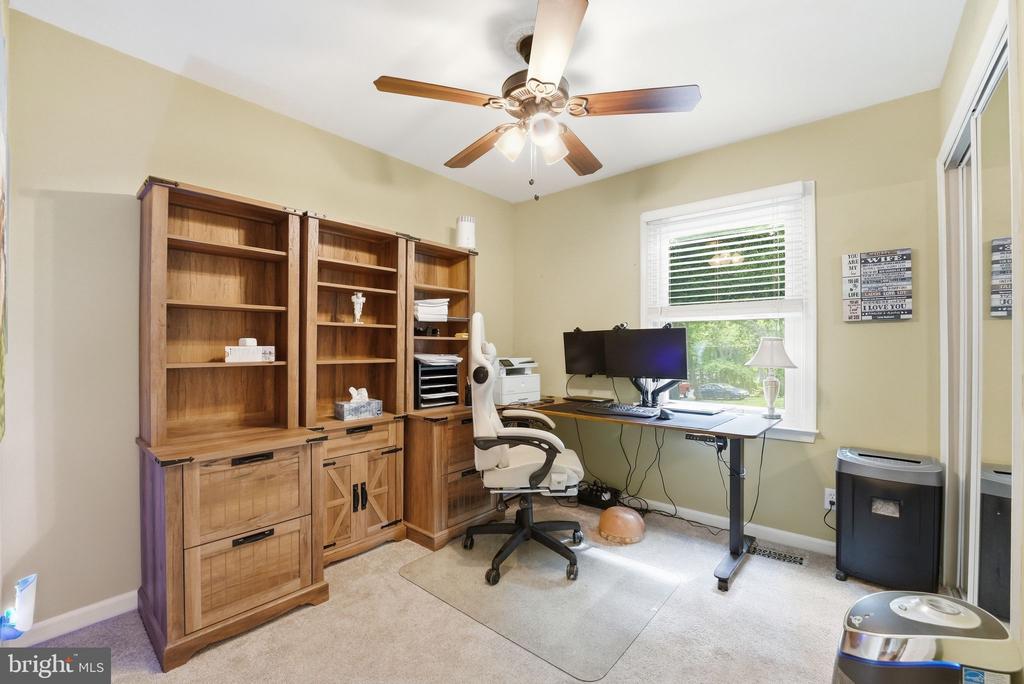 11707 WILDERNESS PARK DR, SPOTSYLVANIA, Virginia 22551, 5 Bedrooms Bedrooms, ,3 BathroomsBathrooms,Residential,11707 WILDERNESS PARK DR,VASP2041330 MLS # VASP2041330