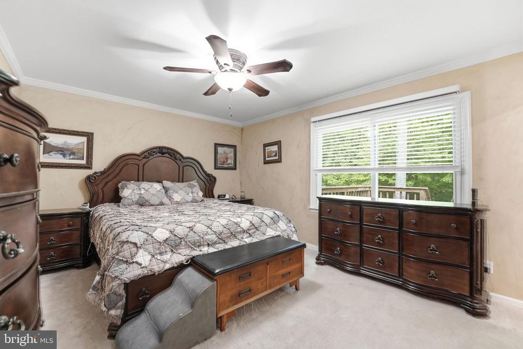 11707 WILDERNESS PARK DR, SPOTSYLVANIA, Virginia 22551, 5 Bedrooms Bedrooms, ,3 BathroomsBathrooms,Residential,11707 WILDERNESS PARK DR,VASP2041330 MLS # VASP2041330