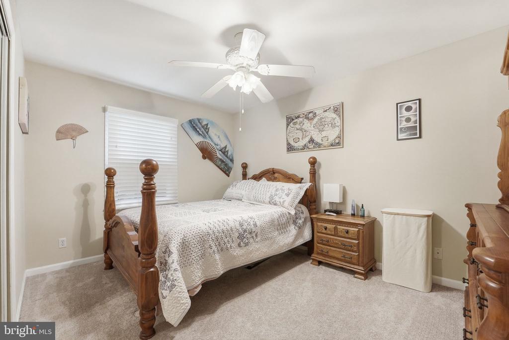 11707 WILDERNESS PARK DR, SPOTSYLVANIA, Virginia 22551, 5 Bedrooms Bedrooms, ,3 BathroomsBathrooms,Residential,11707 WILDERNESS PARK DR,VASP2041330 MLS # VASP2041330