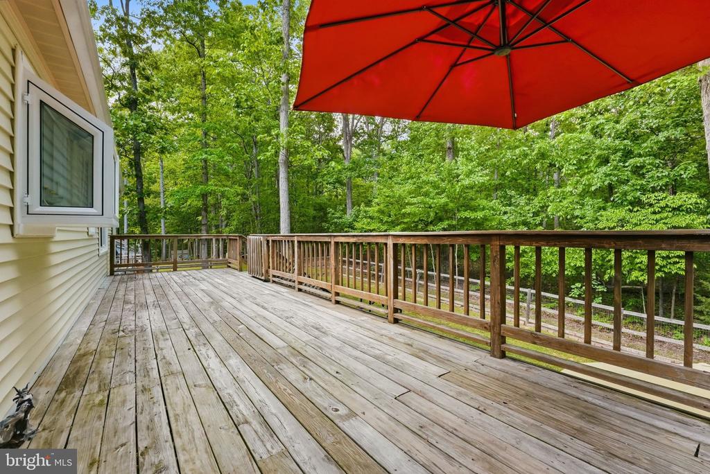 11707 WILDERNESS PARK DR, SPOTSYLVANIA, Virginia 22551, 5 Bedrooms Bedrooms, ,3 BathroomsBathrooms,Residential,11707 WILDERNESS PARK DR,VASP2041330 MLS # VASP2041330