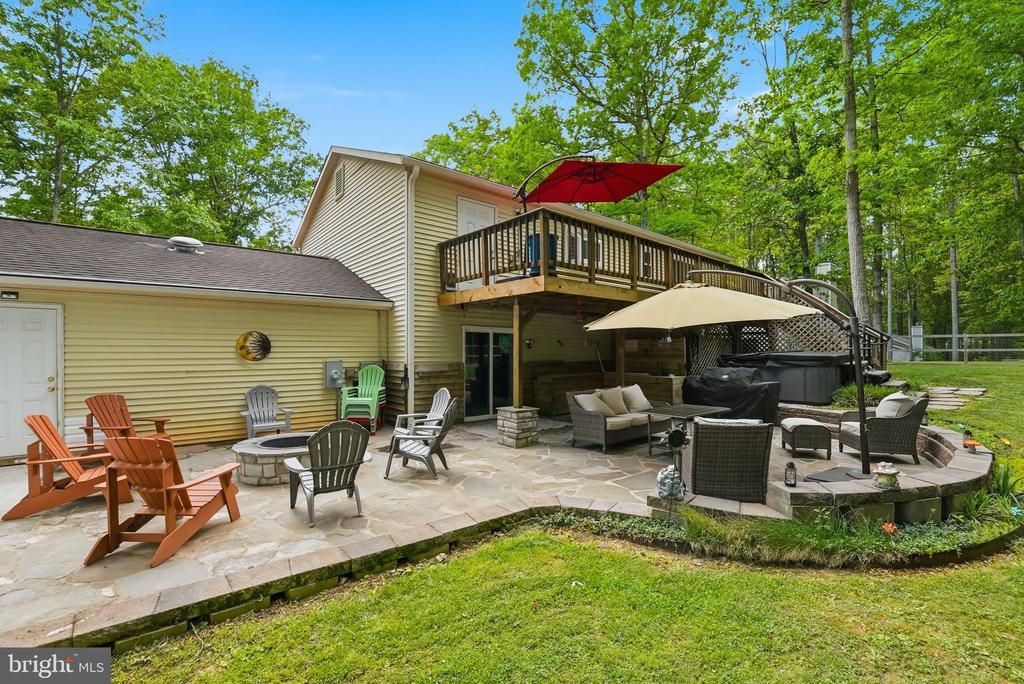 11707 WILDERNESS PARK DR, SPOTSYLVANIA, Virginia 22551, 5 Bedrooms Bedrooms, ,3 BathroomsBathrooms,Residential,11707 WILDERNESS PARK DR,VASP2041330 MLS # VASP2041330