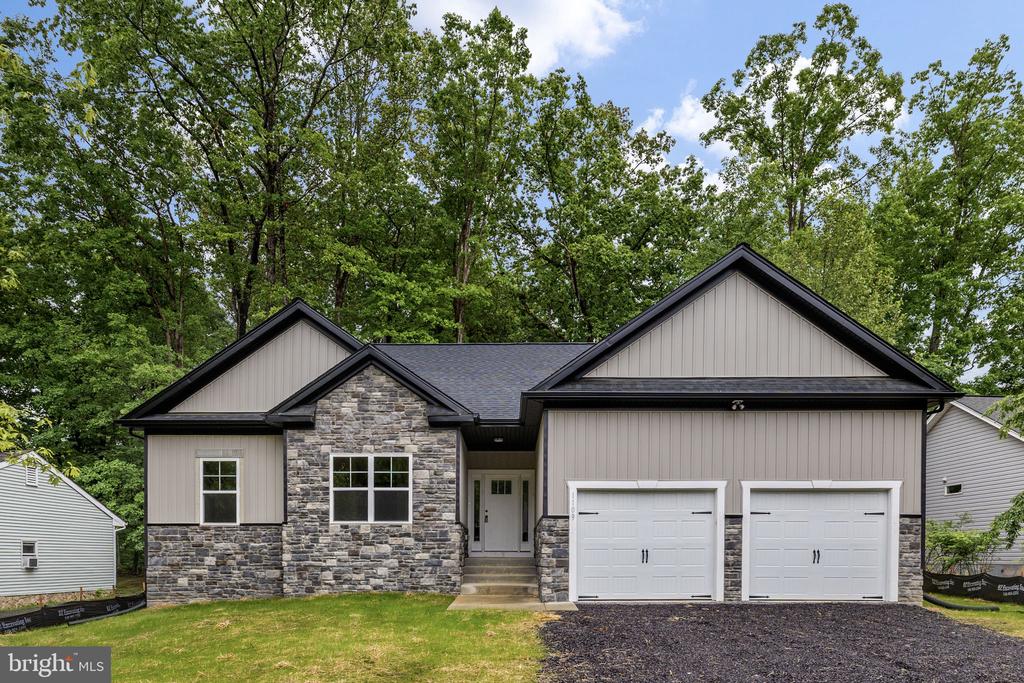 1109 LAKEVIEW PKWY, LOCUST GROVE, Virginia 22508, 3 Bedrooms Bedrooms, ,2 BathroomsBathrooms,Residential,1109 LAKEVIEW PKWY,VAOR2014154 MLS # VAOR2014154
