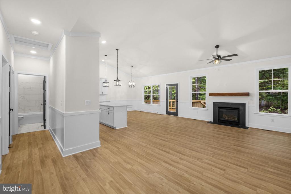 1109 LAKEVIEW PKWY, LOCUST GROVE, Virginia 22508, 3 Bedrooms Bedrooms, ,2 BathroomsBathrooms,Residential,1109 LAKEVIEW PKWY,VAOR2014154 MLS # VAOR2014154