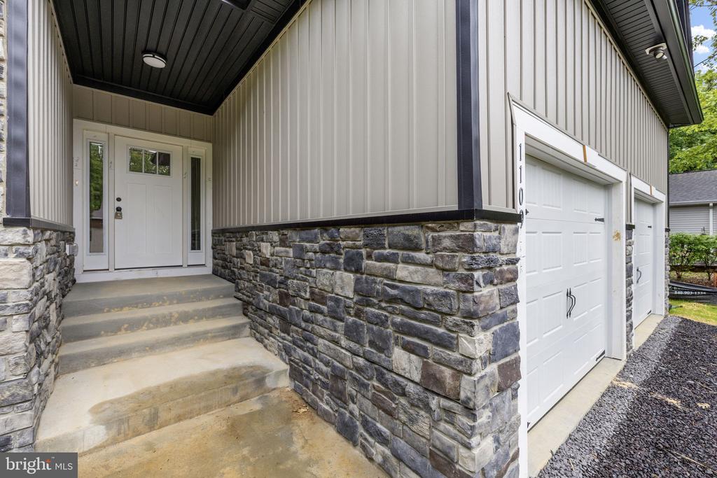 1109 LAKEVIEW PKWY, LOCUST GROVE, Virginia 22508, 3 Bedrooms Bedrooms, ,2 BathroomsBathrooms,Residential,1109 LAKEVIEW PKWY,VAOR2014154 MLS # VAOR2014154