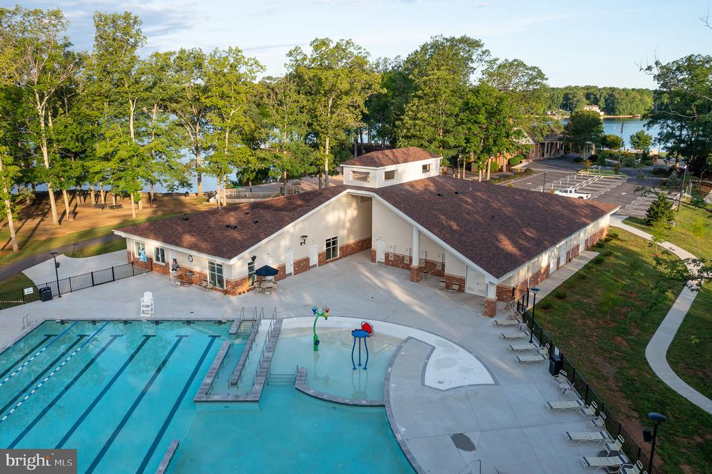 1109 LAKEVIEW PKWY, LOCUST GROVE, Virginia 22508, 3 Bedrooms Bedrooms, ,2 BathroomsBathrooms,Residential,1109 LAKEVIEW PKWY,VAOR2014154 MLS # VAOR2014154