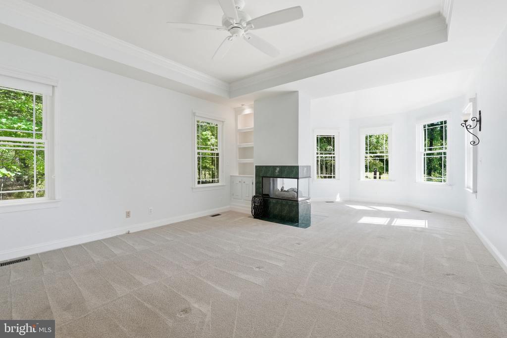 10713 KIRKLAND DR, SPOTSYLVANIA, Virginia 22551, 5 Bedrooms Bedrooms, ,3 BathroomsBathrooms,Residential,10713 KIRKLAND DR,VASP2040952 MLS # VASP2040952