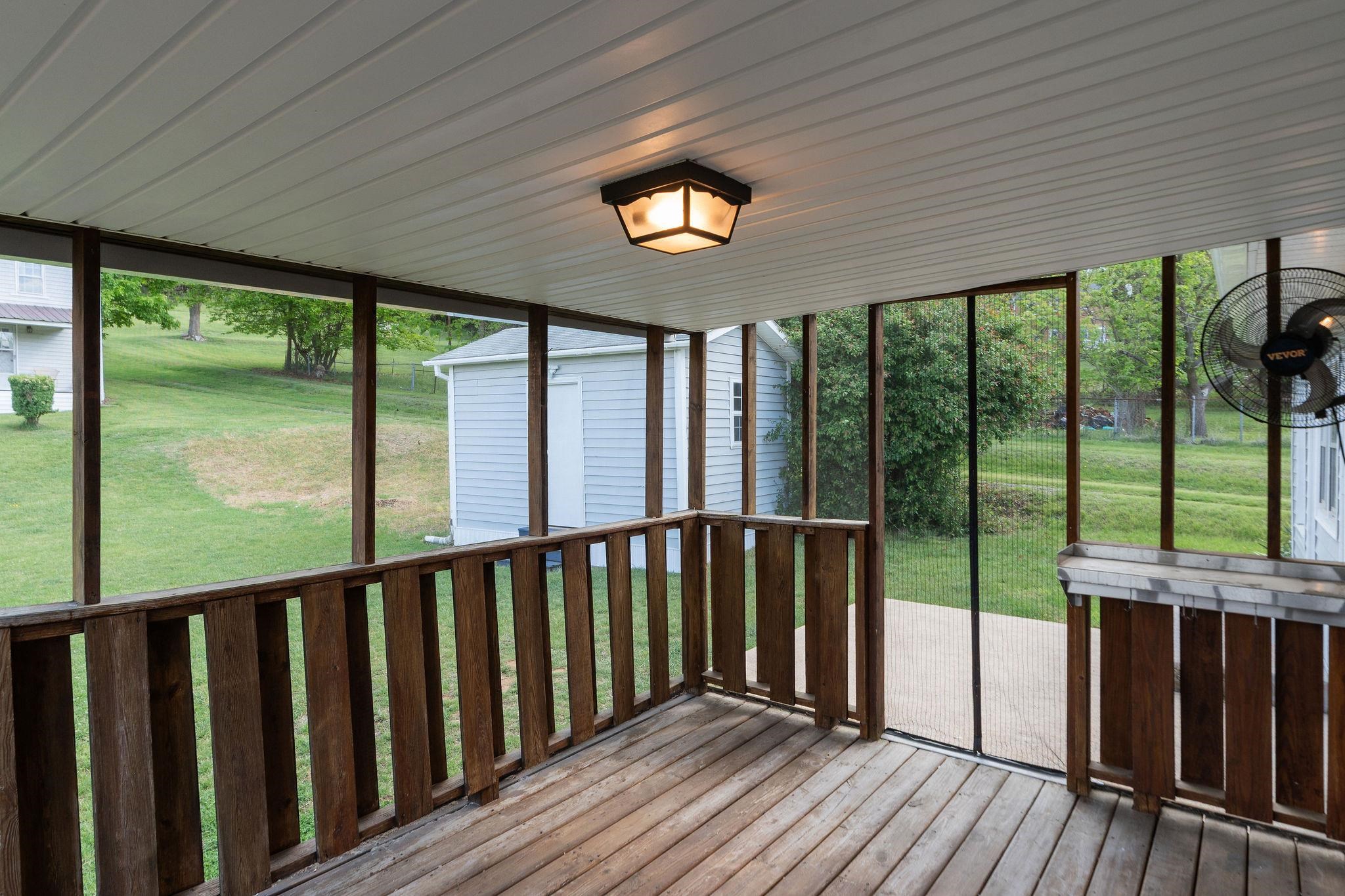 429 BETSY BELL RD, STAUNTON, Virginia 24401, 4 Bedrooms Bedrooms, ,2 BathroomsBathrooms,Residential,429 BETSY BELL RD,676610 MLS # 676610