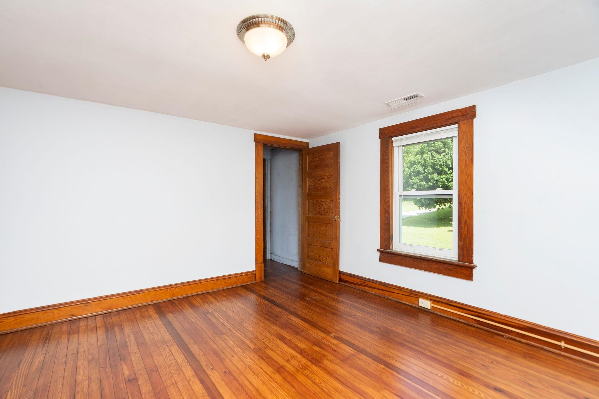 429 BETSY BELL RD, STAUNTON, Virginia 24401, 4 Bedrooms Bedrooms, ,2 BathroomsBathrooms,Residential,429 BETSY BELL RD,676610 MLS # 676610