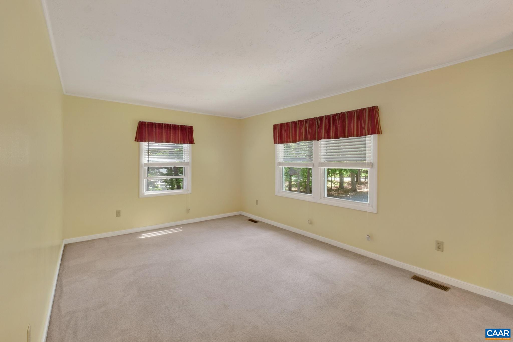 1333 AUBURN DR, CHARLOTTESVILLE, Virginia 22902, 4 Bedrooms Bedrooms, ,3 BathroomsBathrooms,Residential,1333 AUBURN DR,676973 MLS # 676973