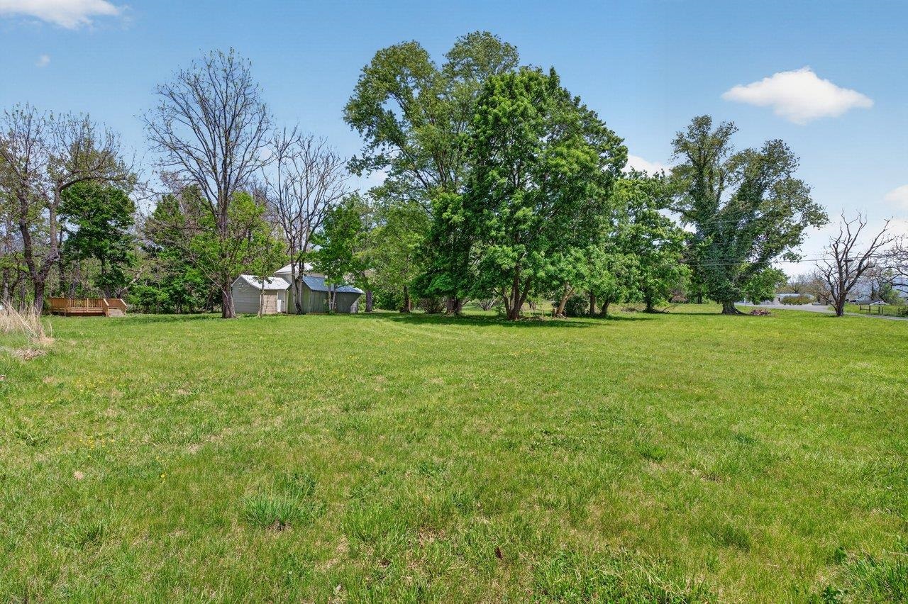 4157 NORTH EAST SIDE HWY, ELKTON, Virginia 22827, 2 Bedrooms Bedrooms, ,1 BathroomBathrooms,Residential,4157 NORTH EAST SIDE HWY,677066 MLS # 677066