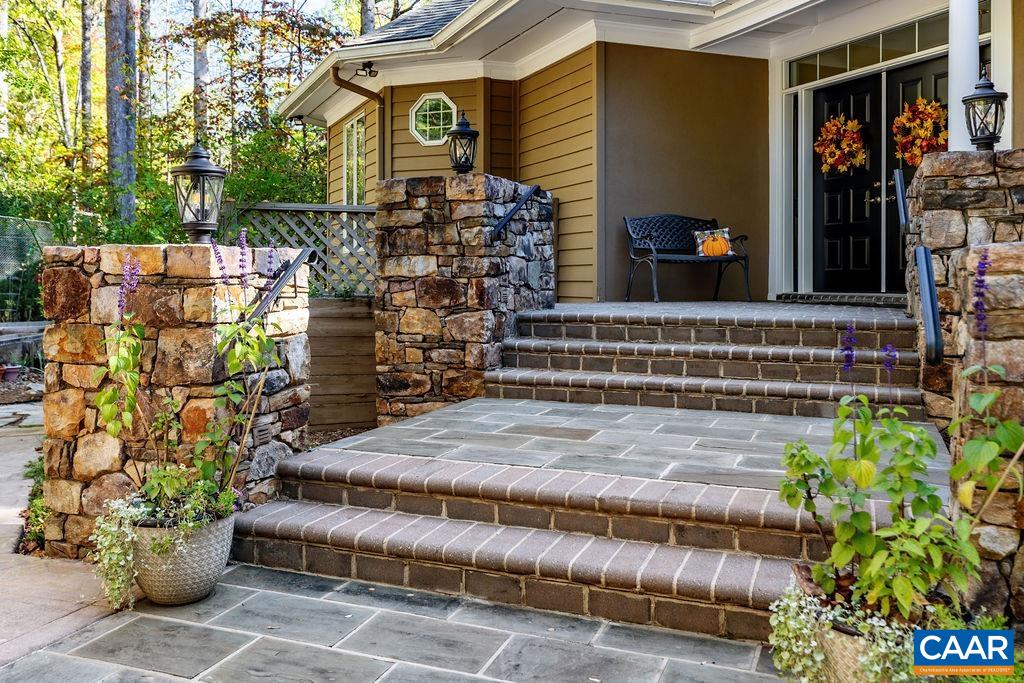 105 SADDLEBACK KNL, NELLYSFORD, Virginia 22958, 5 Bedrooms Bedrooms, ,4 BathroomsBathrooms,Residential,PAVILLIONS,105 SADDLEBACK KNL,677042 MLS # 677042